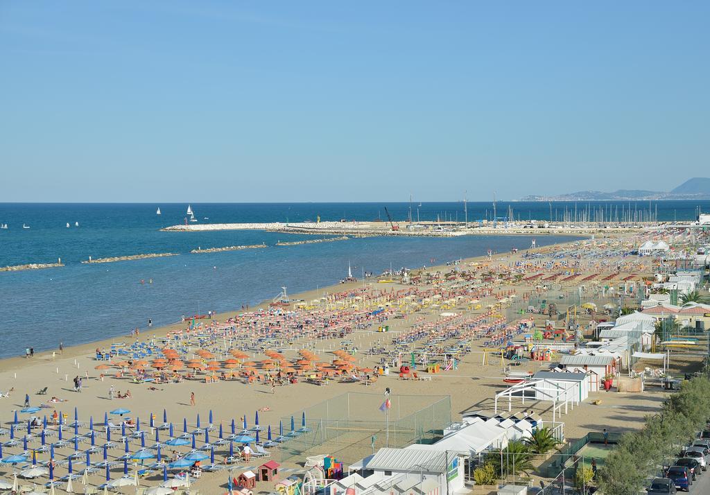 Hotel Bel Sit Senigallia Eksteriør billede