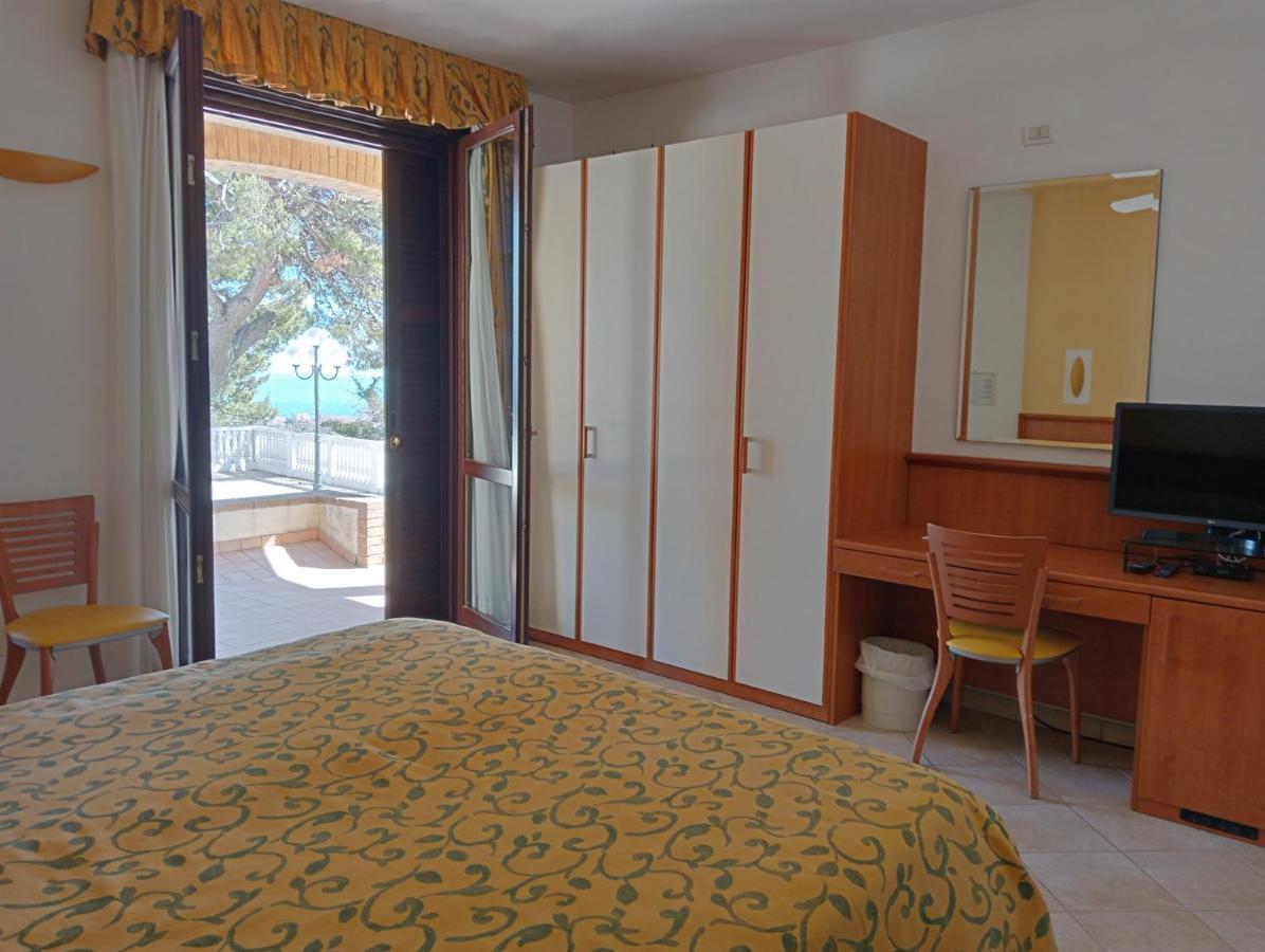 Hotel Bel Sit Senigallia Eksteriør billede