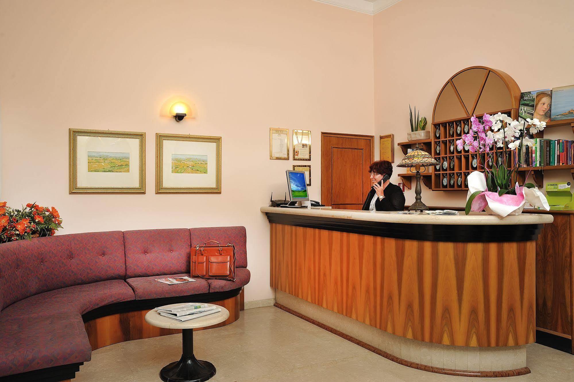Hotel Bel Sit Senigallia Eksteriør billede